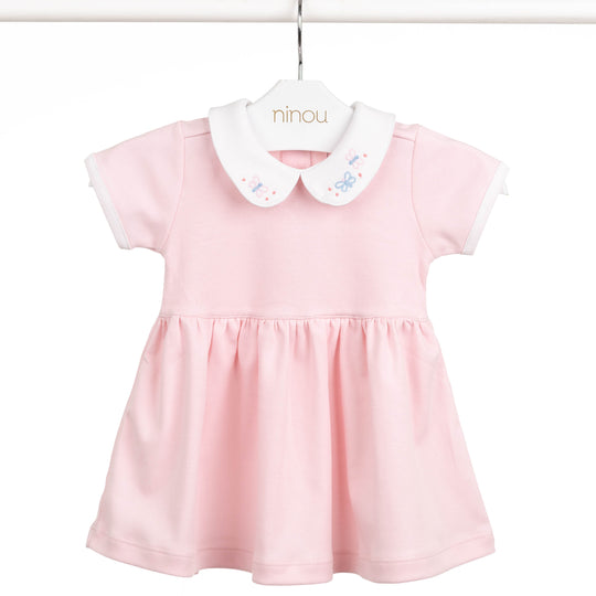 Vestido de bebê Petit Amour em algodão Pima, da Ninou