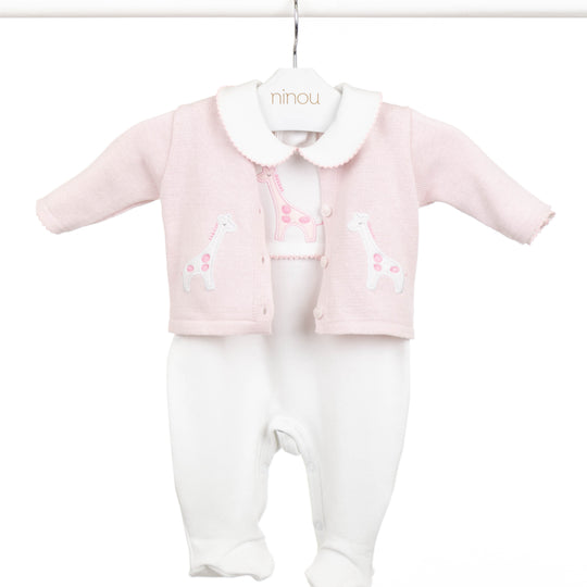 Conjunto de bebê Girafe rosa, da Ninou