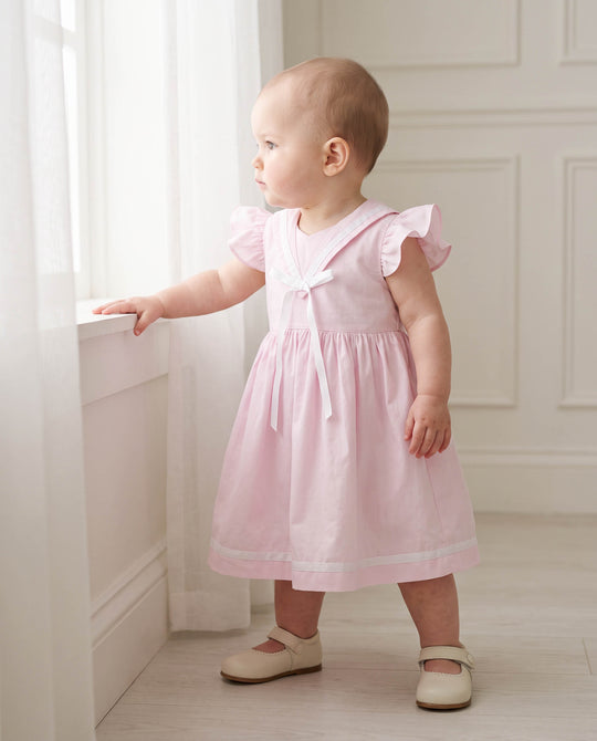 Vestido de bebê Brielle rosa, da Ninou